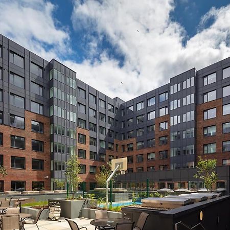 Canvas Point Campus Dublin Docklands エクステリア 写真